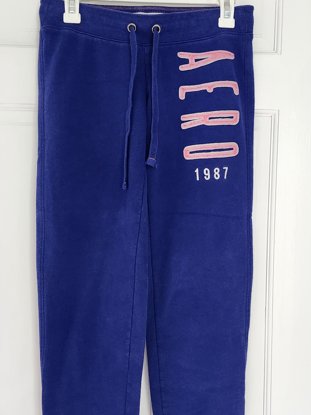 XS Aeropostale Sweatpants with Pink Logo